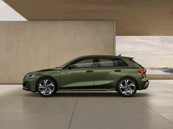 Новый Audi A3 IV (8Y) Рестайлинг 2026 года, цена 4 025 500 рублей, хэтчбек, Автокод Объявления