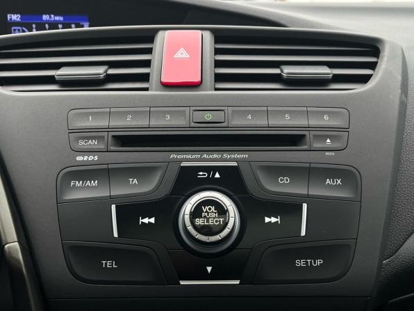 Honda Civic IX с пробегом 2012 года, цена 1 290 000 рублей, 87000 км, хэтчбек, Автокод Объявления