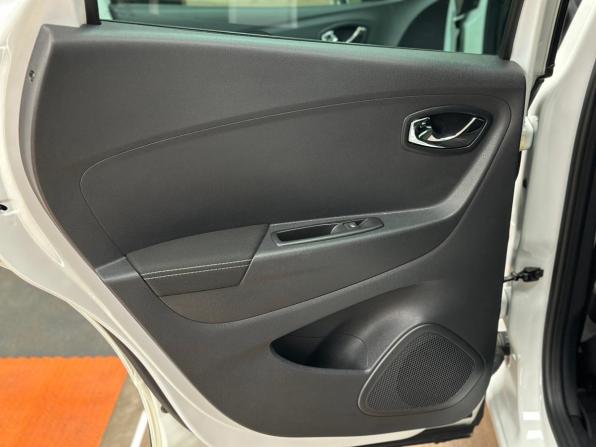 Renault Kaptur I с пробегом 2018 года, цена 1 590 000 рублей, 105000 км, внедорожник, Автокод Объявления