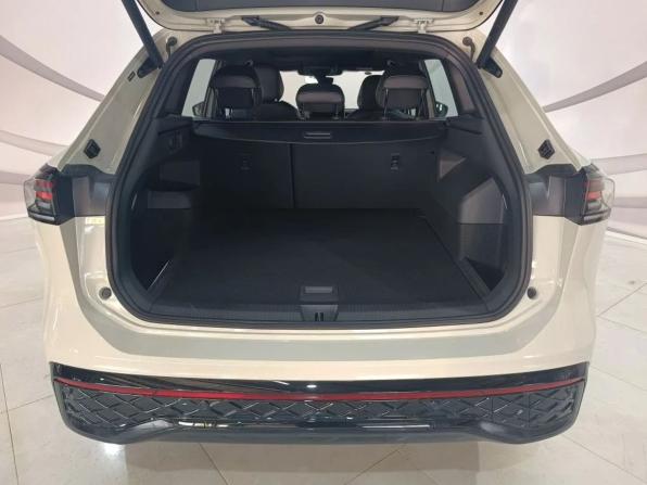 Новый Volkswagen Tiguan III (China Market) 2026 года, цена 4 999 000 рублей, внедорожник, Автокод Объявления