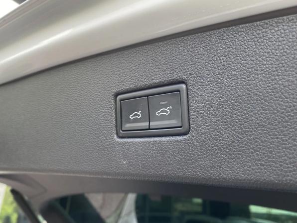 Volkswagen Tiguan II с пробегом 2020 года, цена 3 199 000 рублей, 121524 км, внедорожник, Автокод Объявления