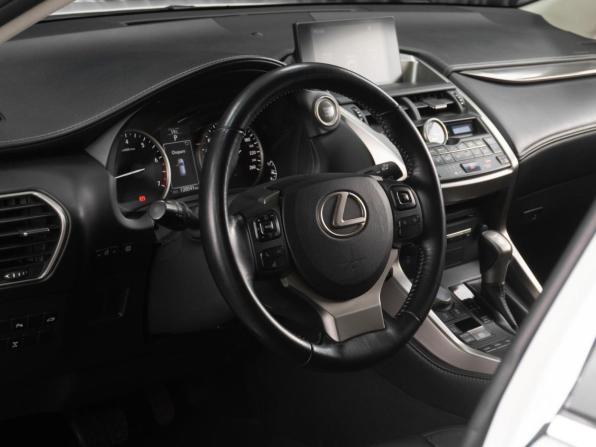 Lexus NX I с пробегом 2015 года, цена 2 799 000 рублей, 120591 км, внедорожник, Автокод Объявления
