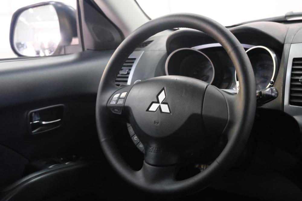 Mitsubishi Outlander II Омск  - изображение 13