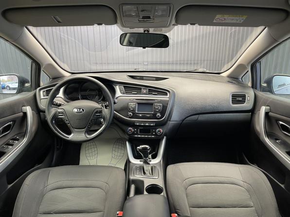 Kia Ceed II Рестайлинг с пробегом 2017 года, цена 1 197 000 рублей, 126925 км, хэтчбек, Автокод Объявления