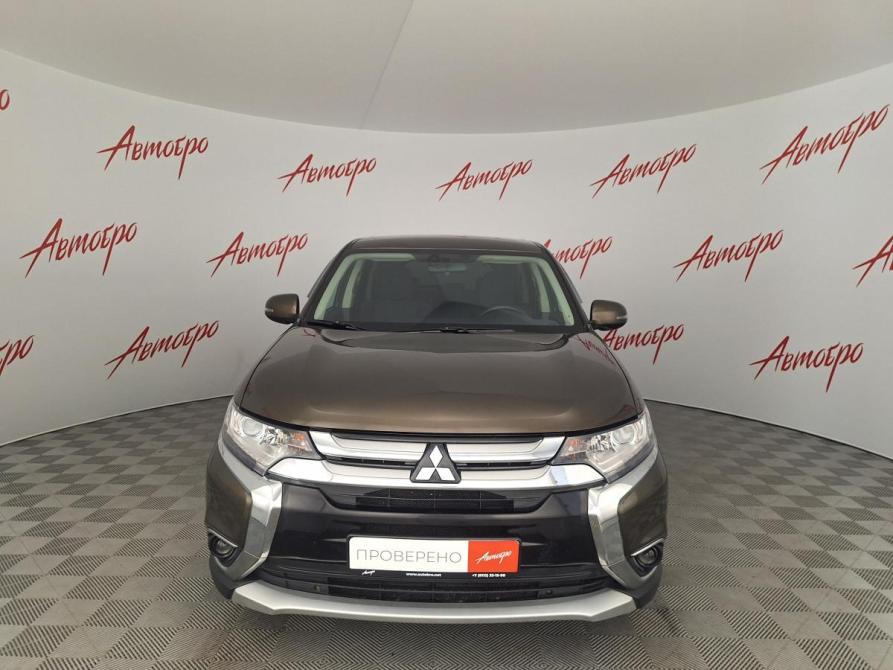 Mitsubishi Outlander III Рестайлинг 3 Псков  - изображение 8