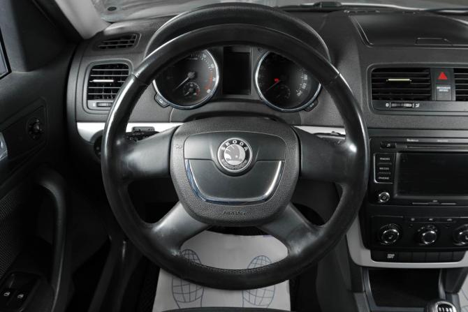 Skoda Yeti I с пробегом 2012 года, цена 939 000 рублей, 222000 км, внедорожник, Автокод Объявления