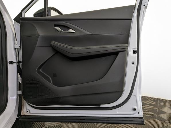 Omoda C5 I с пробегом 2025 года, цена 2 350 000 рублей, 1536 км, внедорожник, Автокод Объявления