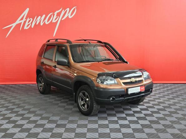 Chevrolet Niva I Рестайлинг с пробегом 2019 года, цена 950 000 рублей, 47923 км, внедорожник, Автокод Объявления