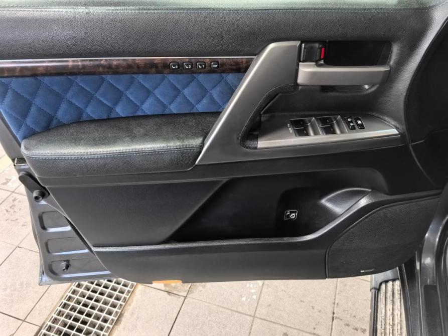 Toyota Land Cruiser 200 Series Санкт-Петербург  - изображение 8