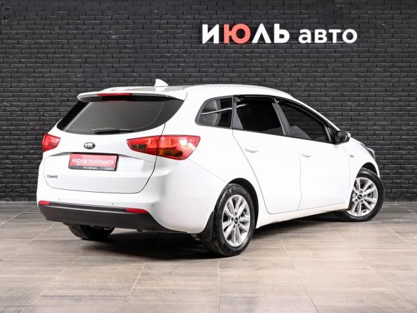 Kia Ceed II Рестайлинг с пробегом 2018 года, цена 1 450 000 рублей, 153383 км, универсал, Автокод Объявления