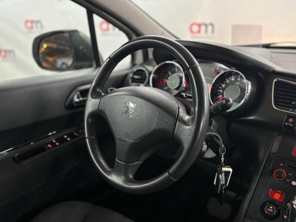 Peugeot 3008 I с пробегом 2012 года, цена 799 000 рублей, 139000 км, внедорожник, Автокод Объявления