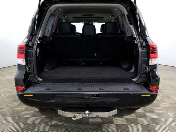 Toyota Land Cruiser 200 Series Рестайлинг 2 с пробегом 2015 года, цена 4 325 000 рублей, 282459 км, внедорожник, Автокод Объявления