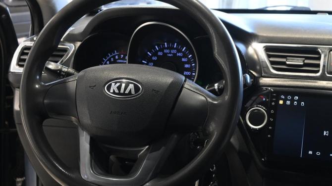 Kia Rio III с пробегом 2013 года, цена 708 000 рублей, 210000 км, седан, Автокод Объявления