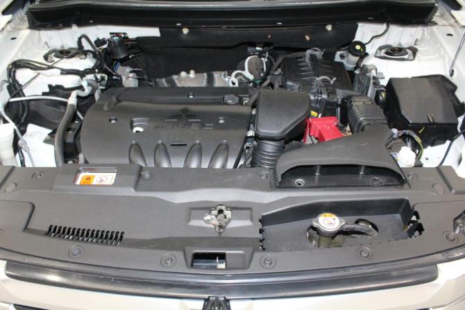 Mitsubishi Outlander III Рестайлинг с пробегом 2014 года, цена 1 499 000 рублей, 195401 км, внедорожник, Автокод Объявления