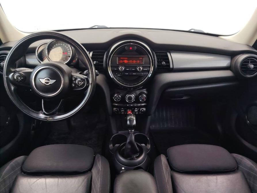 Mini Hatch III (F55/F56) Москва  - изображение 9