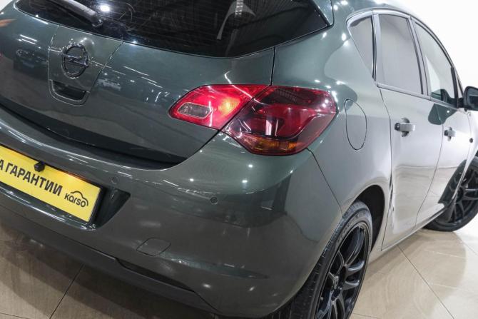 Opel Astra J Рестайлинг с пробегом 2011 года, цена 849 000 рублей, 200000 км, хэтчбек, Автокод Объявления