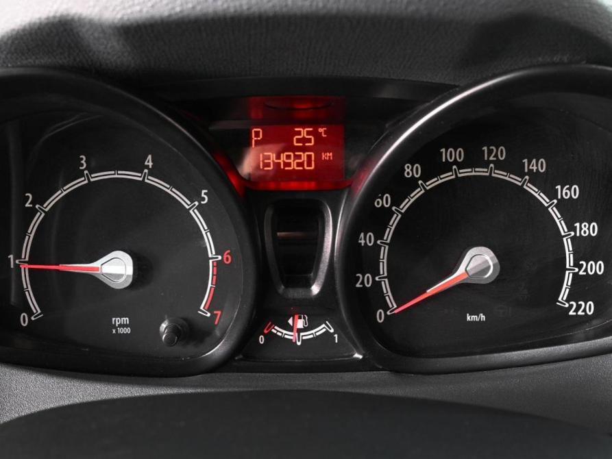 Ford Fiesta Mk6 Ростов-на-Дону  - изображение 16