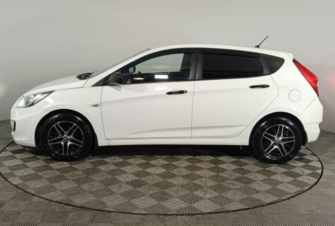 Hyundai Solaris I с пробегом 2014 года, цена 845 000 рублей, 165236 км, хэтчбек, Автокод Объявления