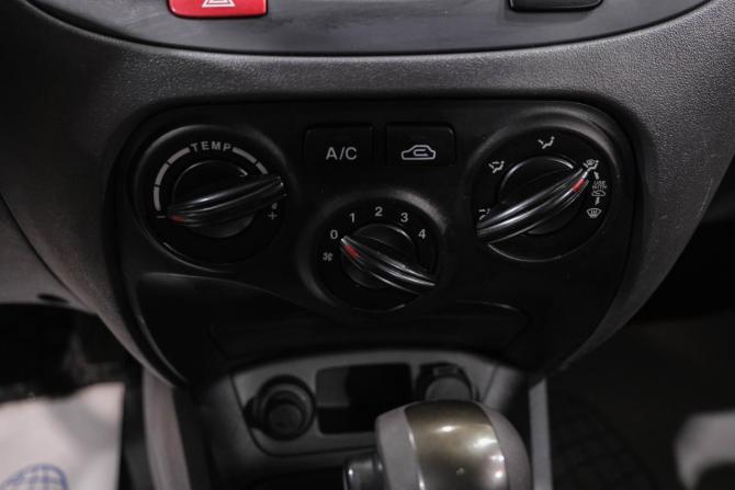 Kia Rio II Рестайлинг с пробегом 2011 года, цена 599 000 рублей, 87000 км, хэтчбек, Автокод Объявления