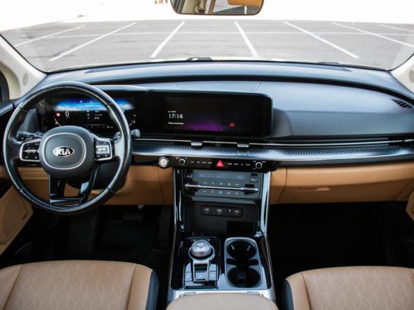 Kia Carnival IV с пробегом 2021 года, цена 4 098 000 рублей, 63000 км, минивэн, Автокод Объявления