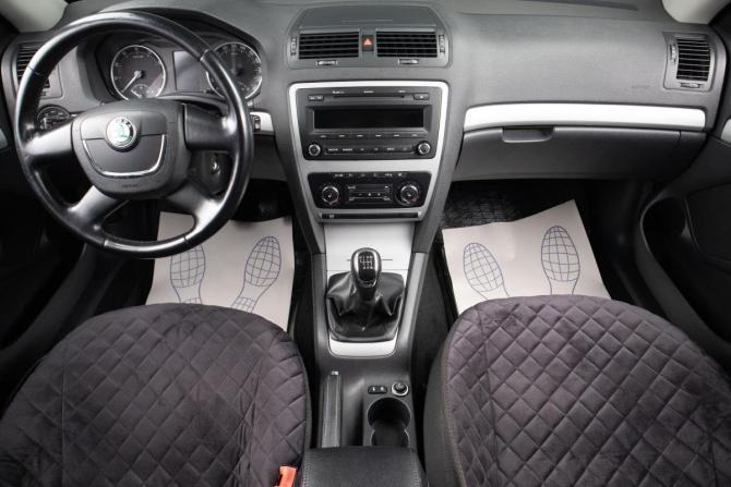 Skoda Octavia II (A5) Рестайлинг с пробегом 2012 года, цена 849 000 рублей, 255917 км, лифтбек, Автокод Объявления