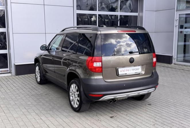 Skoda Yeti I с пробегом 2011 года, цена 990 000 рублей, 127437 км, внедорожник, Автокод Объявления
