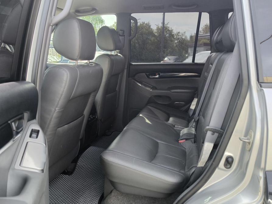 Toyota Land Cruiser Prado 120 Series Рестайлинг Санкт-Петербург  - изображение 8