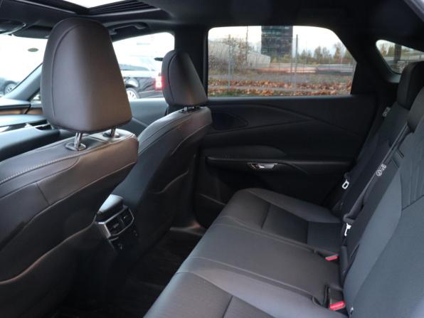 Lexus RX V с пробегом 2025 года, цена 7 490 000 рублей, 11000 км, внедорожник, Автокод Объявления