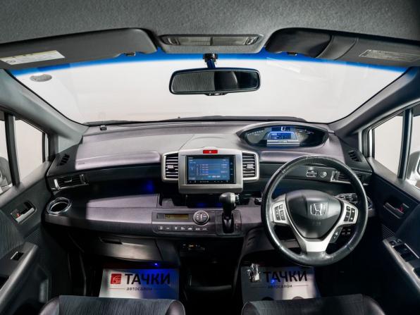 Honda Freed I Рестайлинг с пробегом 2013 года, цена 1 210 000 рублей, 112712 км, компактвэн, Автокод Объявления