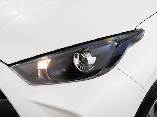 Toyota Yaris IV с пробегом 2020 года, цена 990 500 рублей, 104053 км, хэтчбек, Автокод Объявления