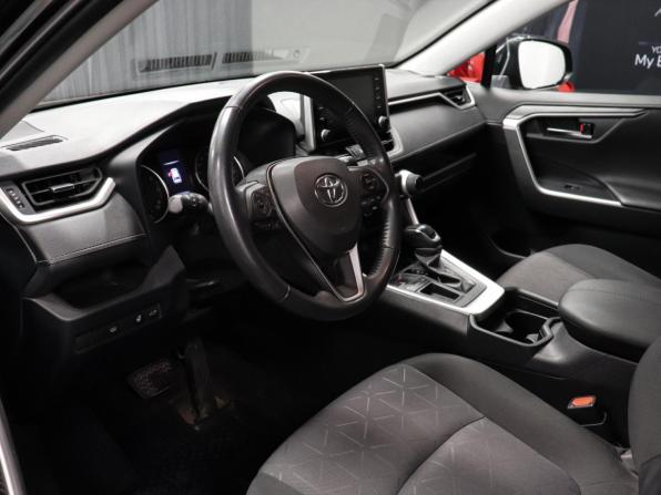 Toyota RAV4 V (XA50) с пробегом 2021 года, цена 3 199 000 рублей, 105300 км, внедорожник, Автокод Объявления