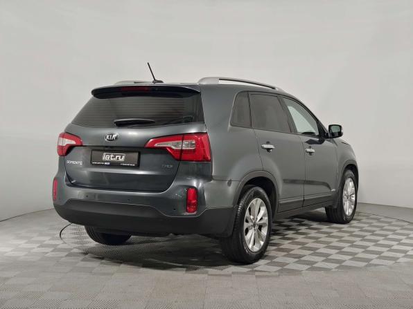 Kia Sorento II Рестайлинг с пробегом 2018 года, цена 2 299 000 рублей, 136997 км, внедорожник, Автокод Объявления