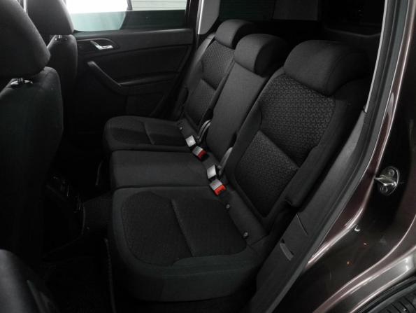 Skoda Yeti I Рестайлинг с пробегом 2014 года, цена 1 179 000 рублей, 152781 км, внедорожник, Автокод Объявления