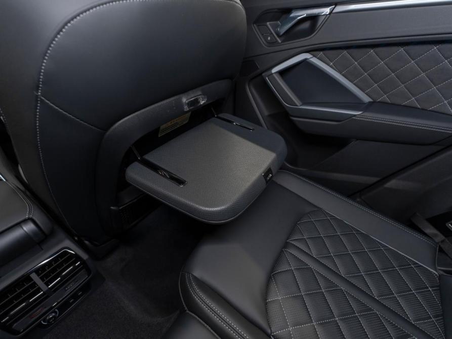 Audi Q3 II (F3) Москва  - изображение 15
