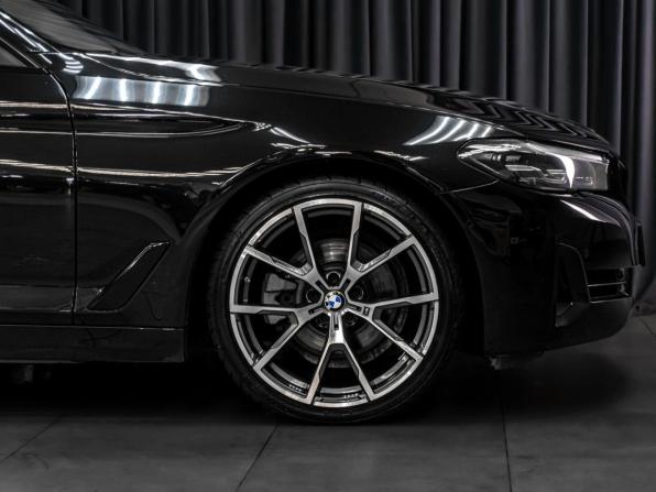 BMW 5 серии VII (G30/G31/G38) Рестайлинг с пробегом 2021 года, цена 4 510 000 рублей, 107817 км, седан, Автокод Объявления