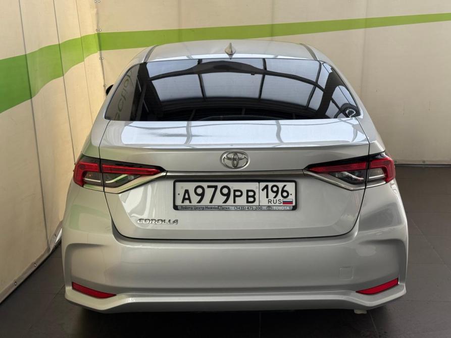 Toyota Corolla XI (E160 E170 E180) Рестайлинг 1 Нижний Тагил  - изображение 4