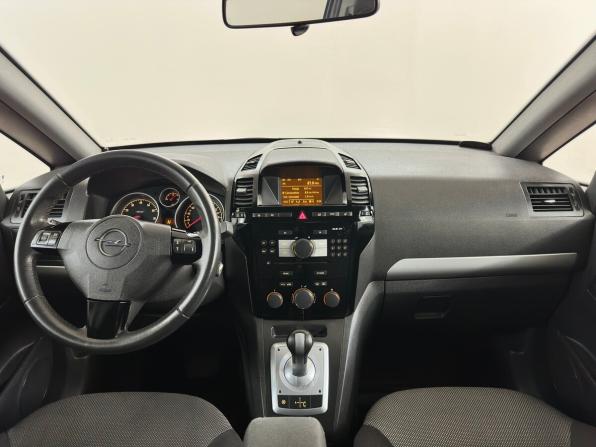 Opel Zafira B Рестайлинг с пробегом 2011 года, цена 655 000 рублей, 209557 км, минивэн, Автокод Объявления
