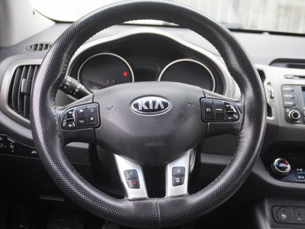 Kia Sportage III Рестайлинг с пробегом 2014 года, цена 1 234 000 рублей, 300377 км, внедорожник, Автокод Объявления