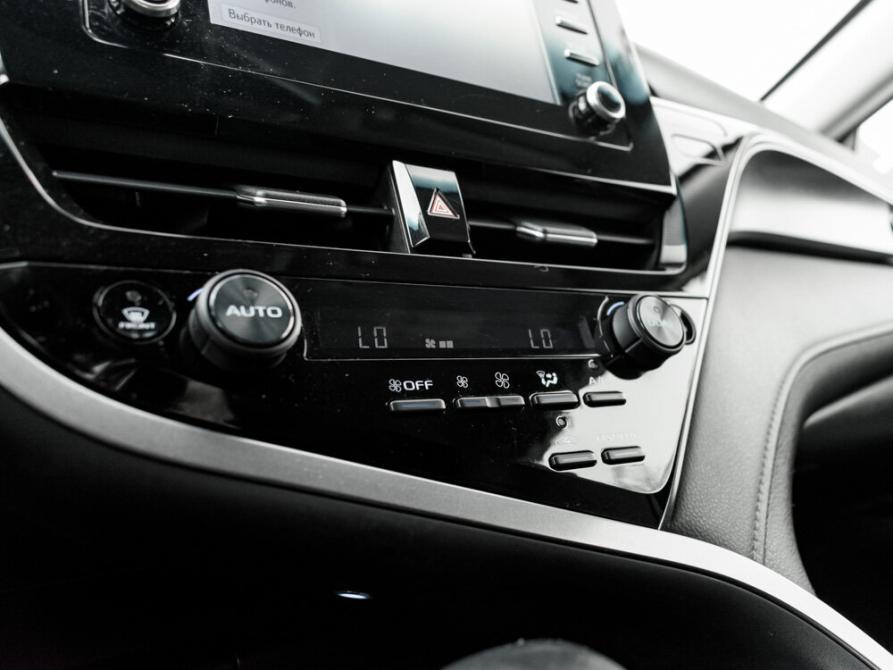 Toyota Camry VIII (XV70) Рестайлинг Екатеринбург  - изображение 22