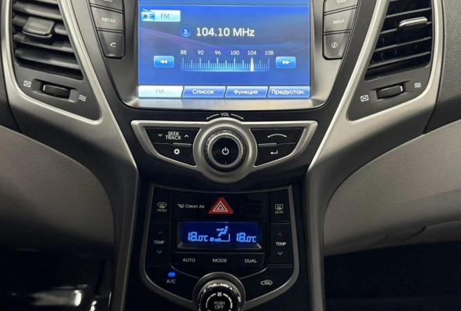 Hyundai Elantra V (MD) Рестайлинг с пробегом 2015 года, цена 890 000 рублей, 206876 км, седан, Автокод Объявления