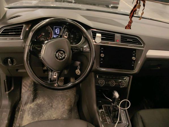 Volkswagen Tiguan II с пробегом 2018 года, цена 1 350 000 рублей, 299000 км, внедорожник, Автокод Объявления