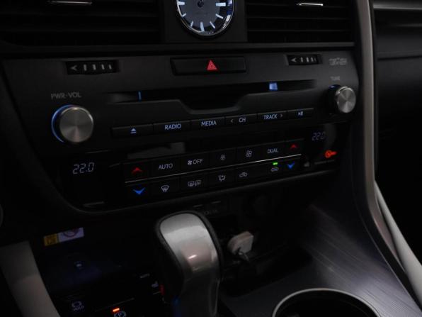 Lexus RX IV Рестайлинг с пробегом 2019 года, цена 4 074 434 рубля, 239709 км, внедорожник, Автокод Объявления