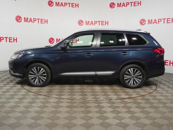 Mitsubishi Outlander III Рестайлинг 3 с пробегом 2020 года, цена 1 789 000 рублей, 201504 км, внедорожник, Автокод Объявления
