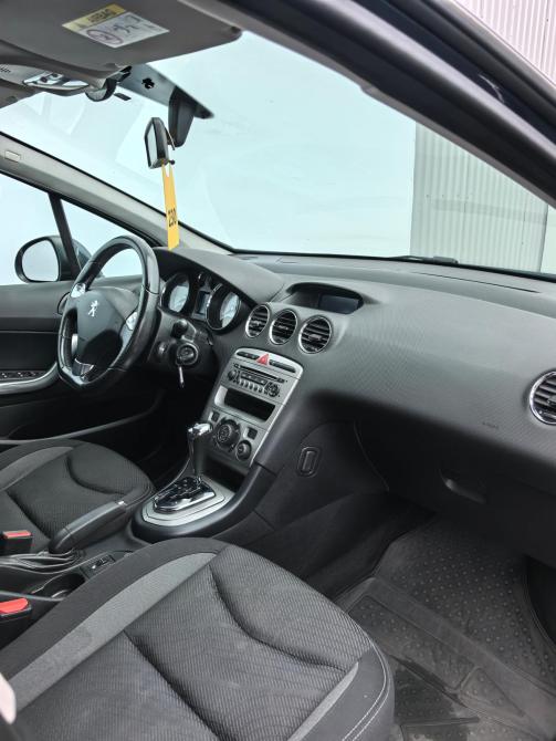 Peugeot 408 I Санкт-Петербург  - изображение 20