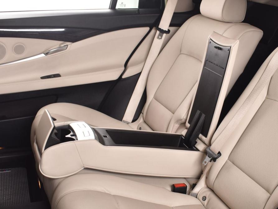 BMW 5 серии VI (F10/F11/F07) Кемерово  - изображение 12