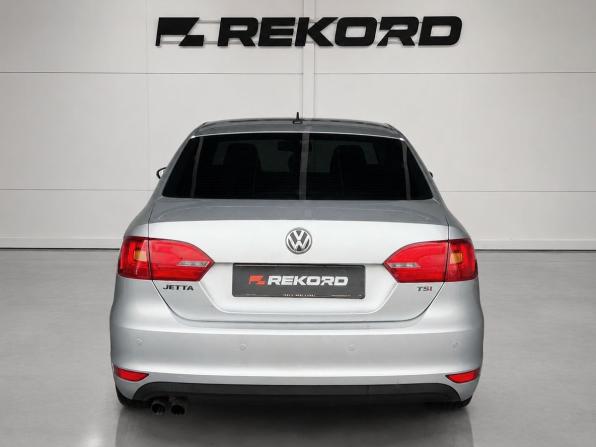 Volkswagen Jetta VI Рестайлинг с пробегом 2014 года, цена 1 249 000 рублей, 190000 км, седан, Автокод Объявления
