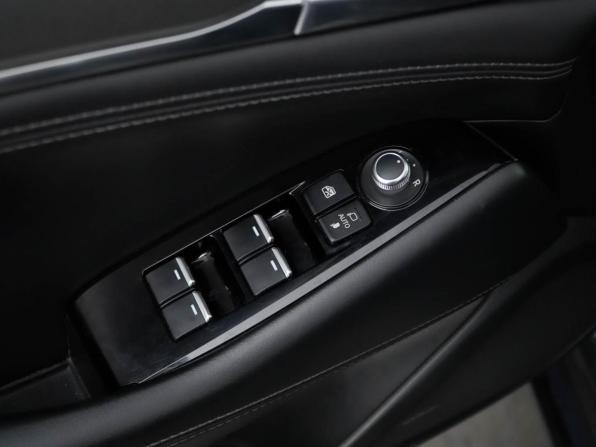 Mazda 6 III (GJ) Рестайлинг 2 с пробегом 2020 года, цена 2 299 077 рублей, 109210 км, седан, Автокод Объявления