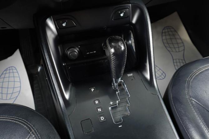 Hyundai ix35 I с пробегом 2012 года, цена 1 229 000 рублей, 265549 км, внедорожник, Автокод Объявления
