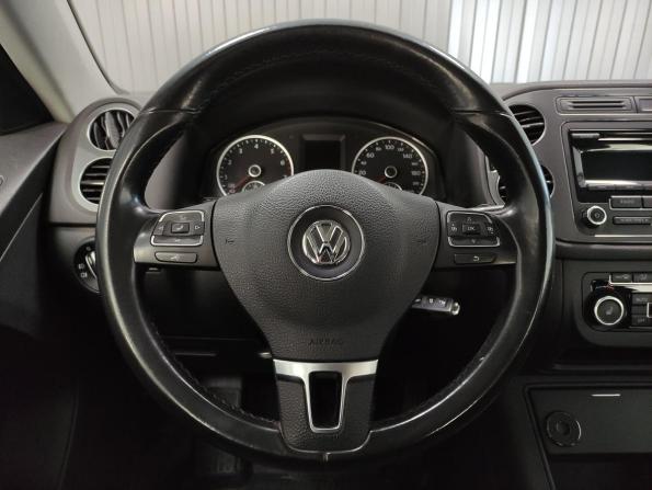Volkswagen Tiguan I Рестайлинг с пробегом 2012 года, цена 999 000 рублей, 190981 км, внедорожник, Автокод Объявления