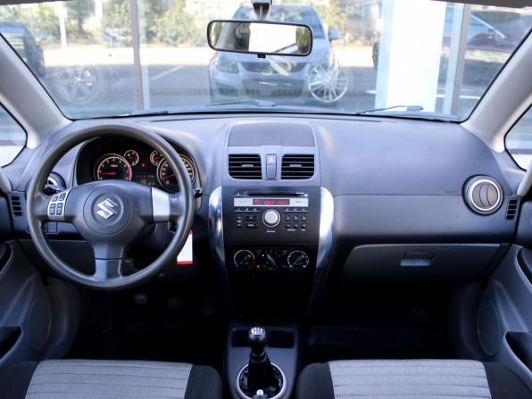 Suzuki SX4 I (Classic) Рестайлинг с пробегом 2010 года, цена 825 000 рублей, 177996 км, хэтчбек, Автокод Объявления